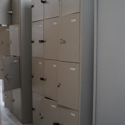Locker – 12 Doors (3×4)